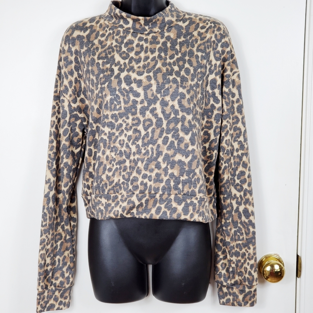 CALI ANIMAL PRINT WOMEN BLOUSE SZ M